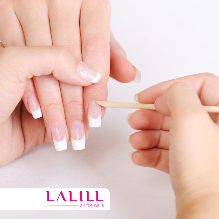 Patyczki do manicure 9